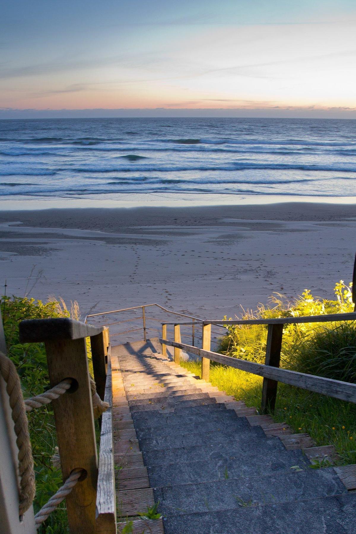 Pelican Shores Hotel 3*